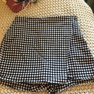 Hollister plaid skort